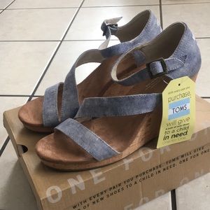 TOMS women platforms
